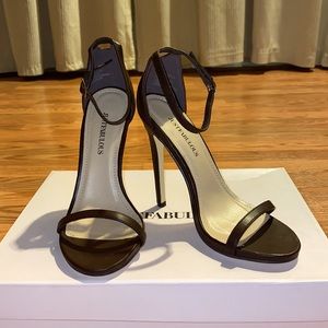 NWOT Chocolate Brown Heels